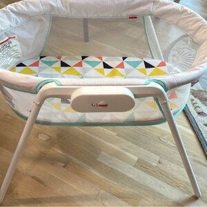 Fisher-Price travel bassinet